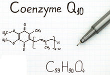 Load image into Gallery viewer, Prueba Livingwell Polvo de Coenzyme Q10 (CoQ10) y la experiencia de sus beneficios.  Ns Lipiben+ Q10 90 Comprimidos, ayuda a mantener unos niveles normales de colesterol gracias a la acción de la monacolina K procedente del arroz de levadura roja junto a la silimarina procedente del cardo mariano que ayuda a disminuir el colesterol hepático.