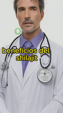 Load and play video in Gallery viewer, Shilajit, es una sustancia resinosa de origen montañoso, utilizada en la medicina ayurvédica por siglos debido a sus posibles beneficios. ¡Conócelos! Try adding Livingwell Shilajit Extract Powder to your supplement stack