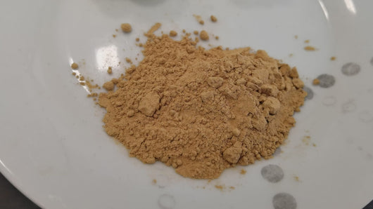 Try Livingwell Organic Lion's Mane Powder. Recientemente, se ha afirmado que la melena de león mejora la cognición y alivia la ansiedad y la depresión. La melena de león generalmente se reconoce como segura y no se ha relacionado con elevaciones de enzimas séricas durante el tratamiento ni con episodios de lesión hepática clínicamente aparente